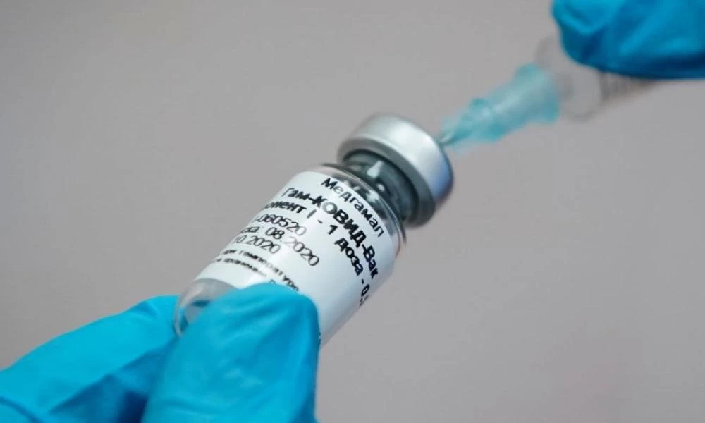 Στην τρίτη φάση οι δοκιμές του ρωσικού εμβολίου EpiVacCorona